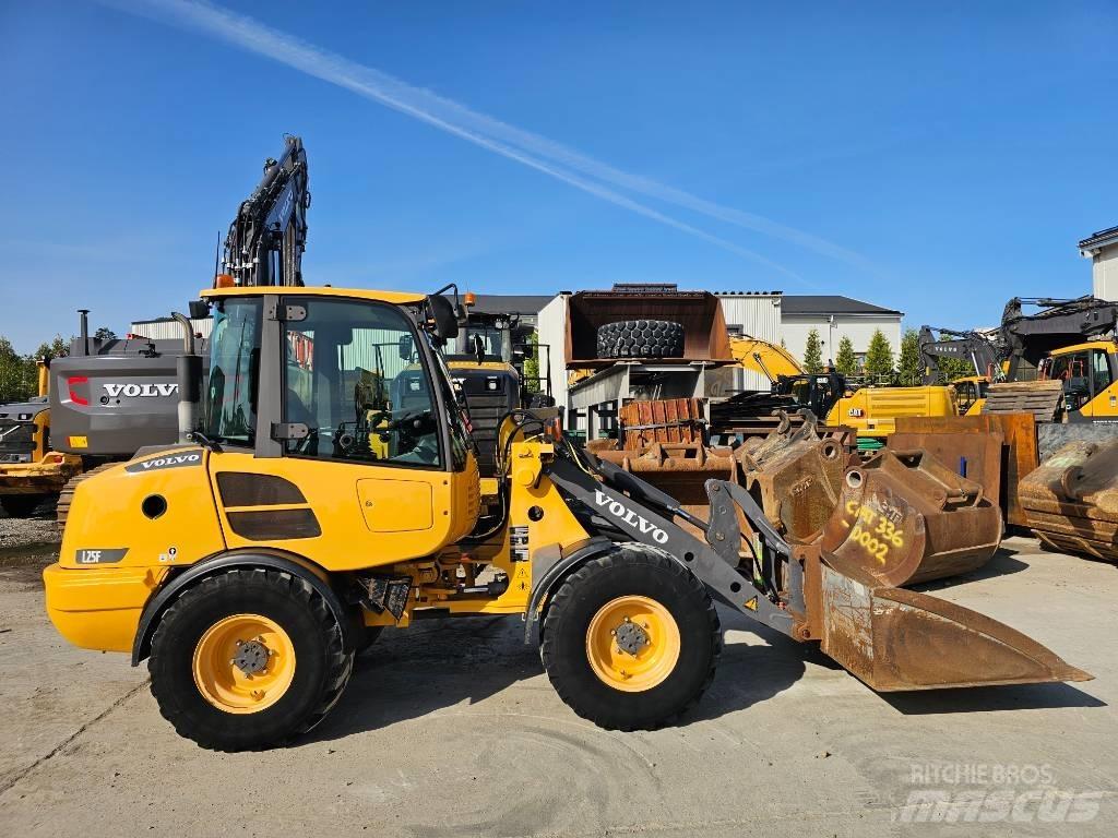 Volvo L 25 F Kolesni nakladalci