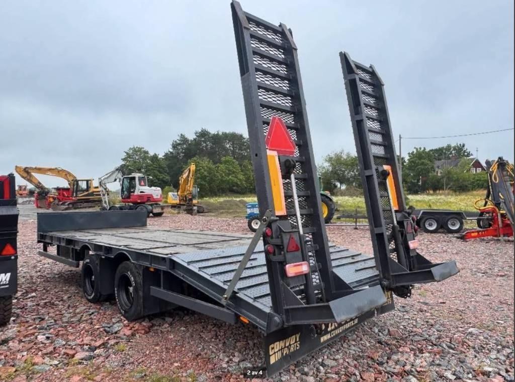 NC Cat 1 Trailer Nizki nakladalci