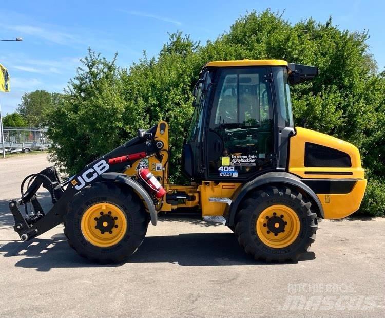 JCB Demo 409 Kolesni nakladalci