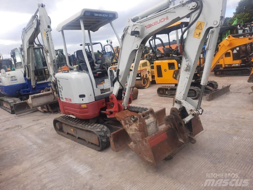 Takeuchi TB23R Mini bagri <7t