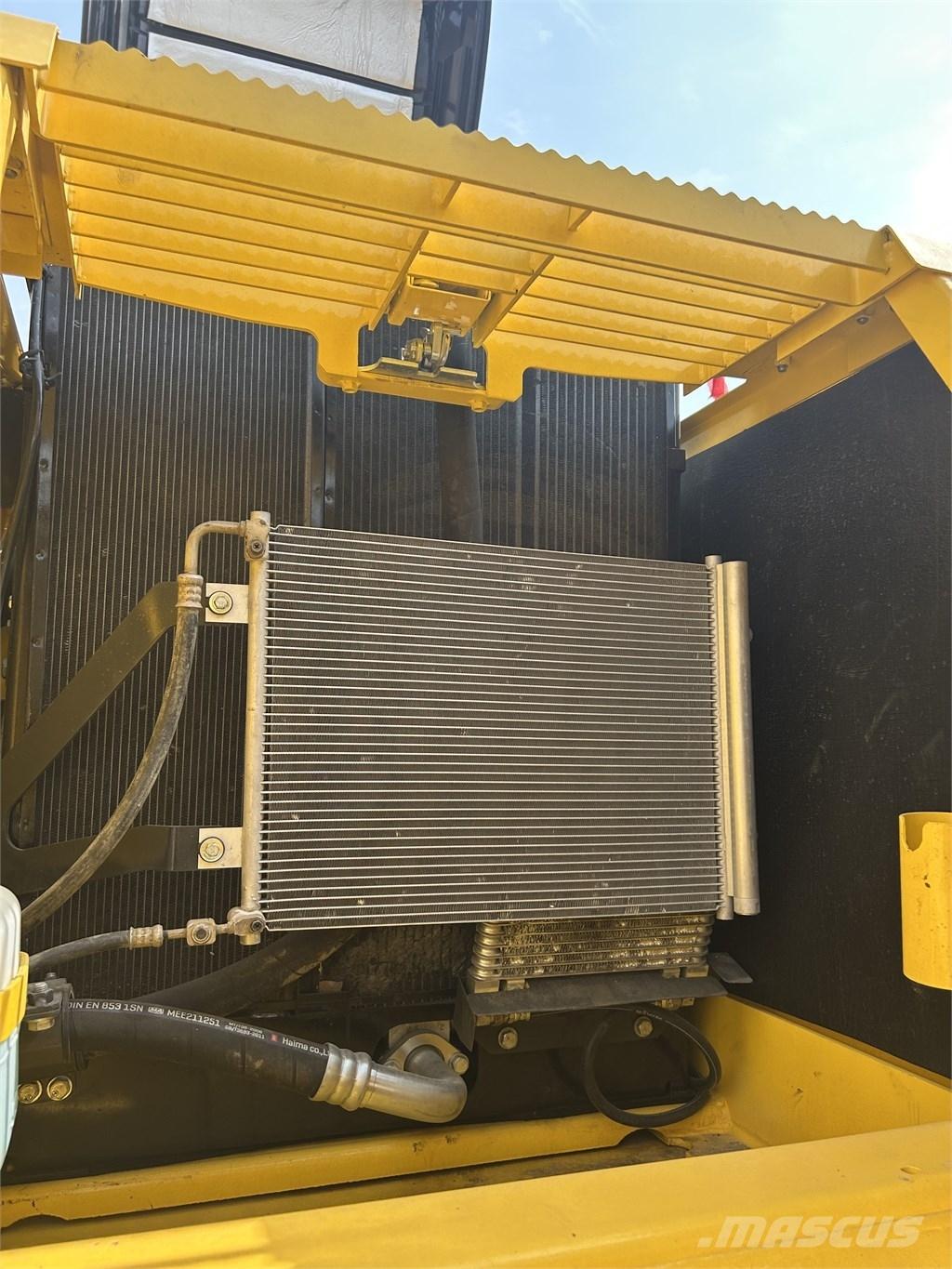 Komatsu PC 240 LC Bagri goseničarji