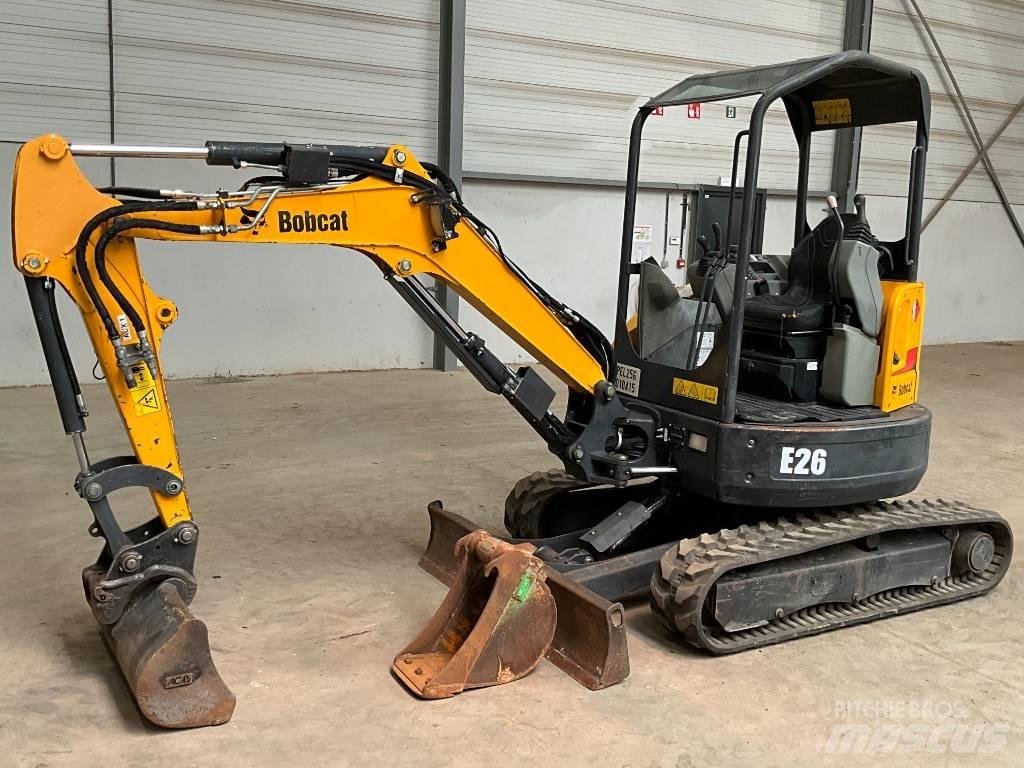 Bobcat E 26 Mini bagri <7t