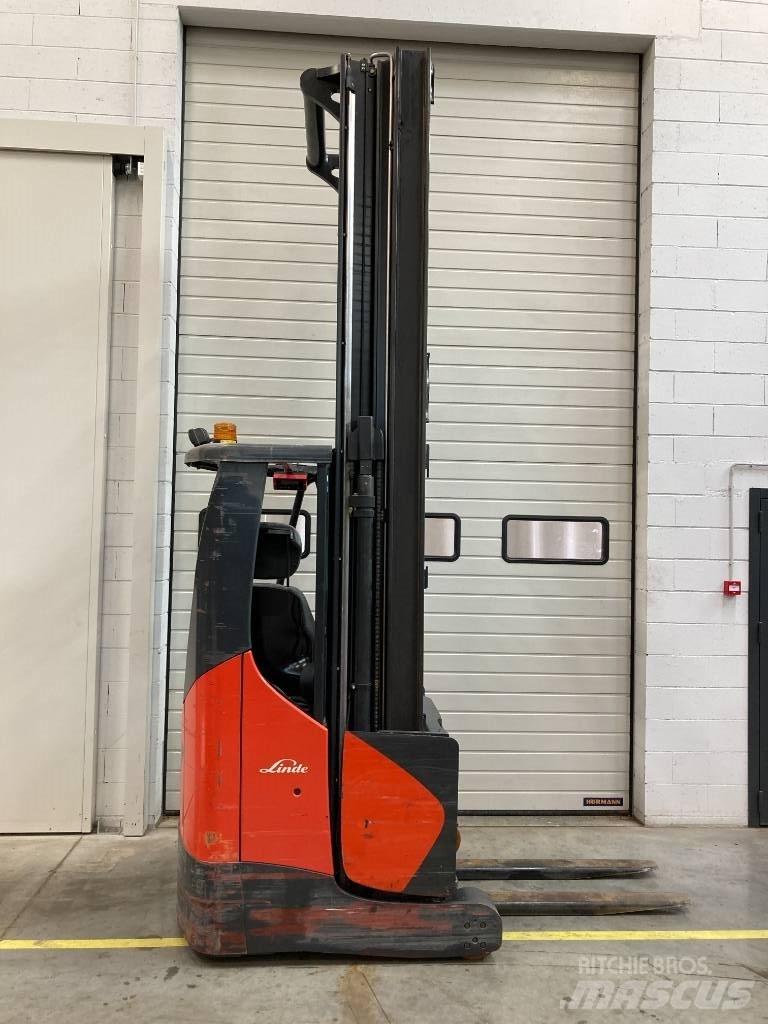 Linde R14X/116 Viličarji s pomičnim teleskopom