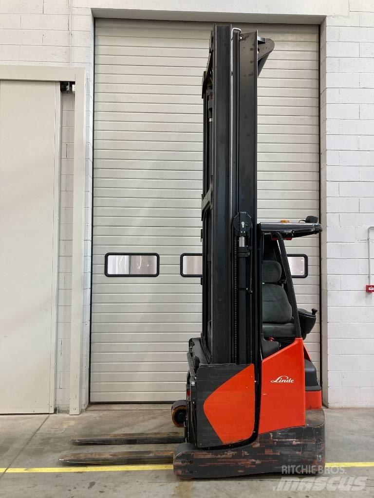 Linde R14X/116 Viličarji s pomičnim teleskopom