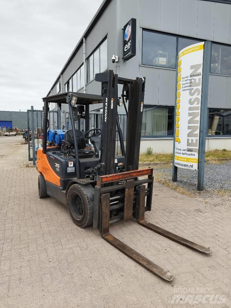 Doosan G35 C-5 Plinski viličarji