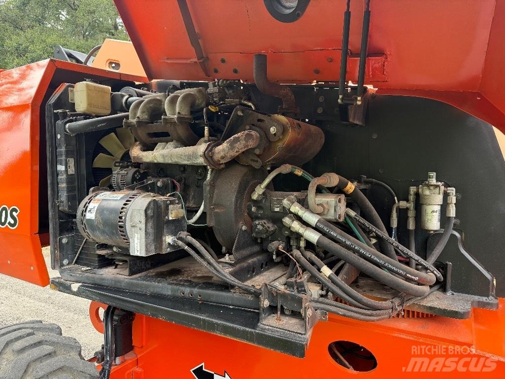 JLG 600 S Teleskopske dvižne ploščadi