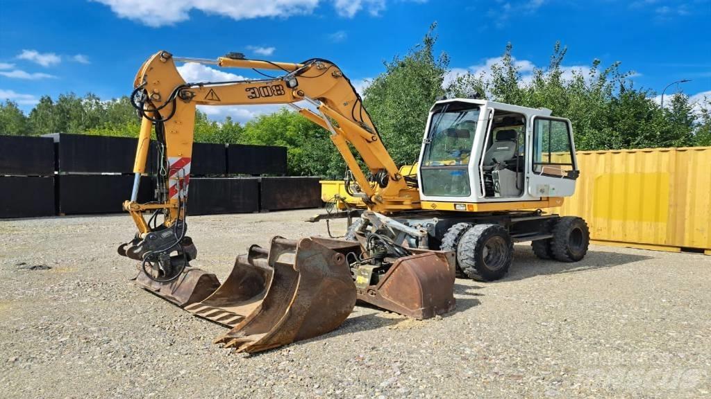 Liebherr 308 Bagri na kolesih