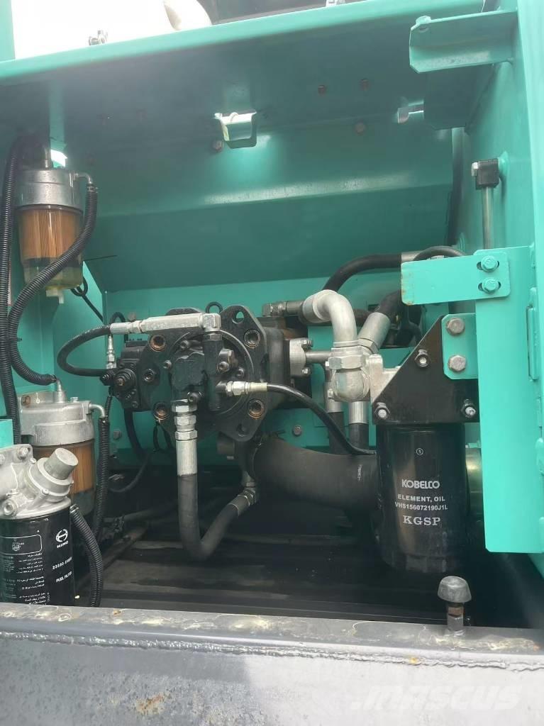 Kobelco SK 200 Bagri goseničarji