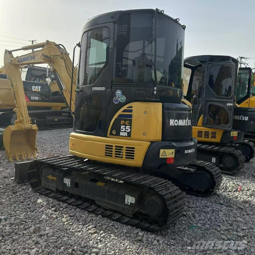Komatsu 55-2 Bagri goseničarji