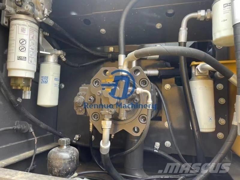 Volvo EC210 Bagri goseničarji