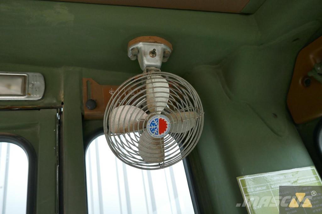 CAT 130G Ex-army Grederji