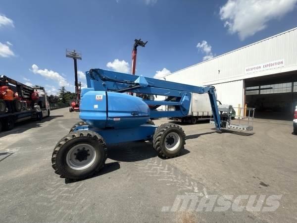 Manitou 200ATJ Zglobne dvižne ploščadi