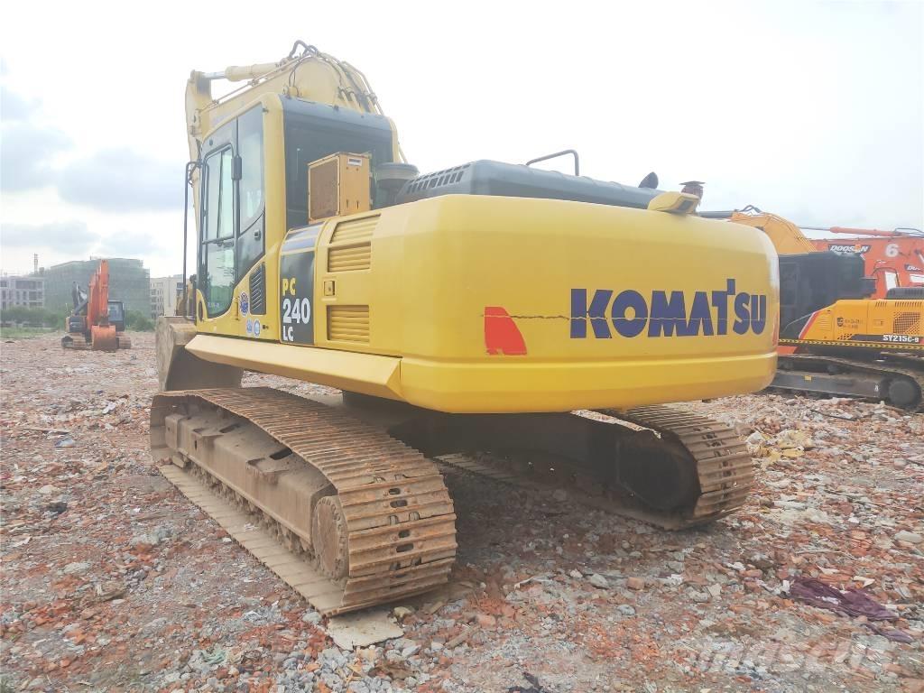 Komatsu PC 240LC-8 Bagri goseničarji
