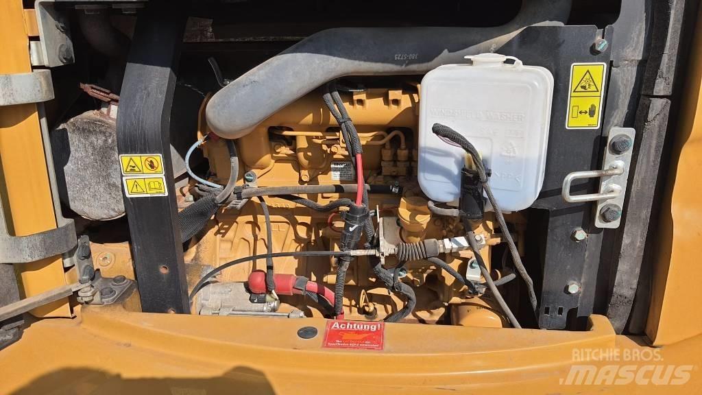 CAT 305E 2CR Mini bagri <7t