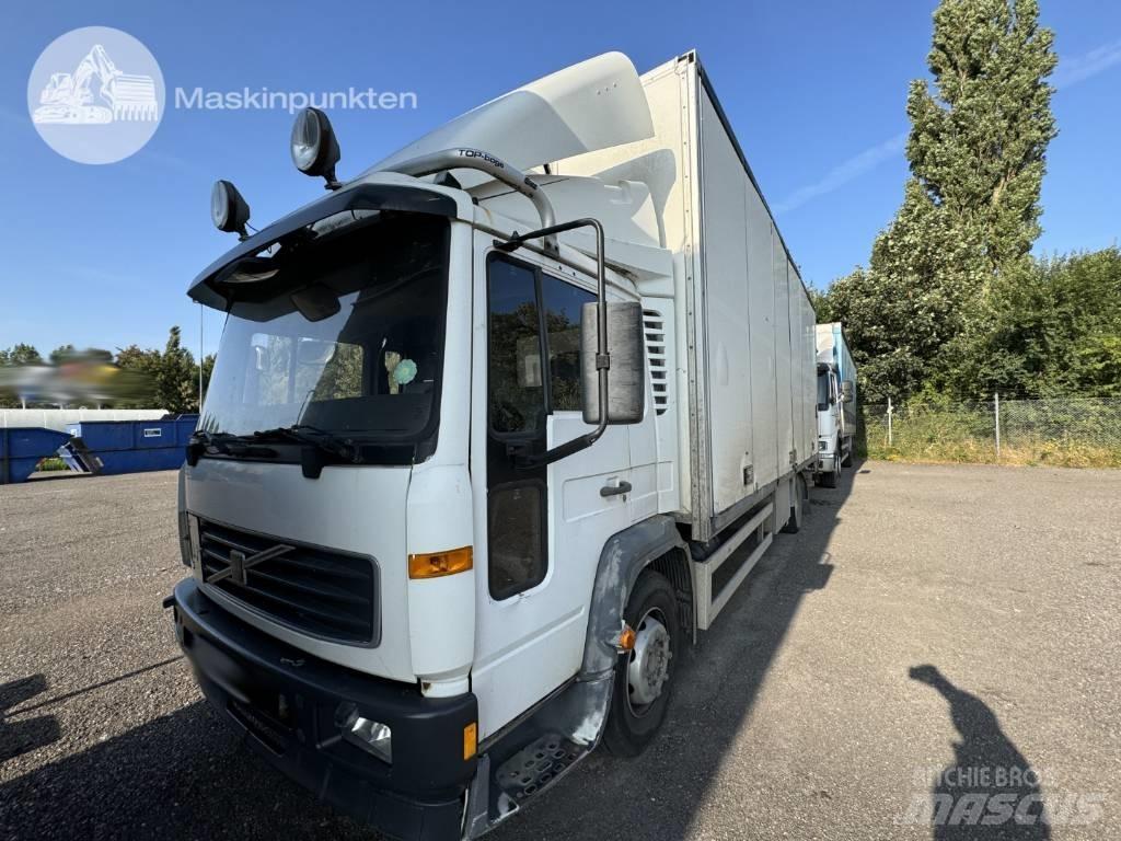 Volvo FL6 220 Tovornjaki zabojniki