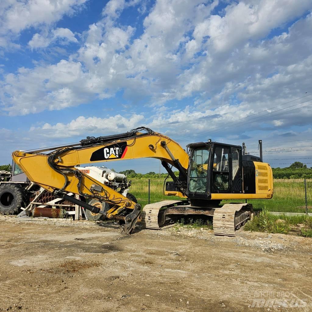 CAT 320 E Bagri goseničarji