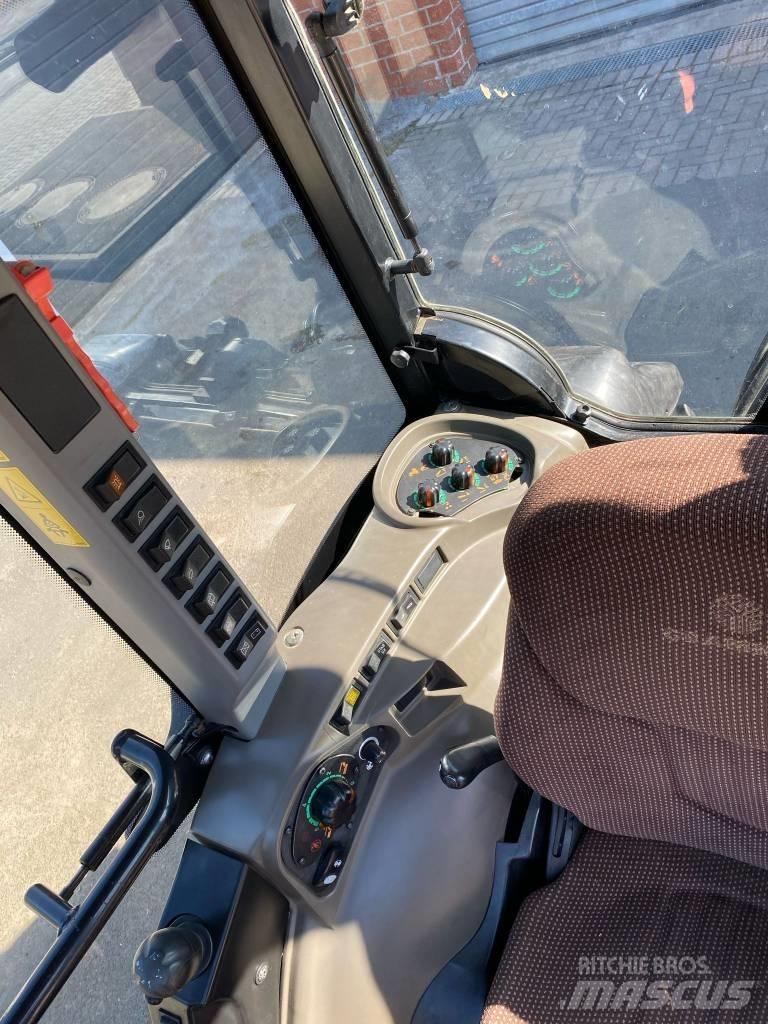 Case IH Quantum 95 V Traktorji