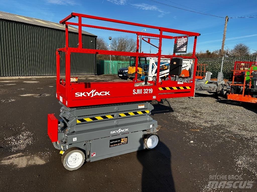SkyJack SJ 3219 Škarjaste dvižne ploščadi