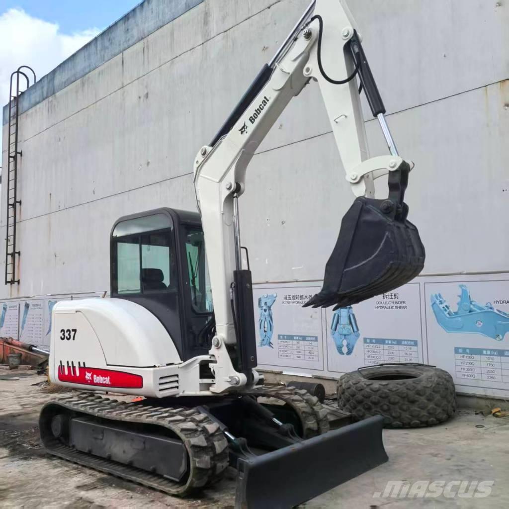 Bobcat 337 Mini bagri <7t