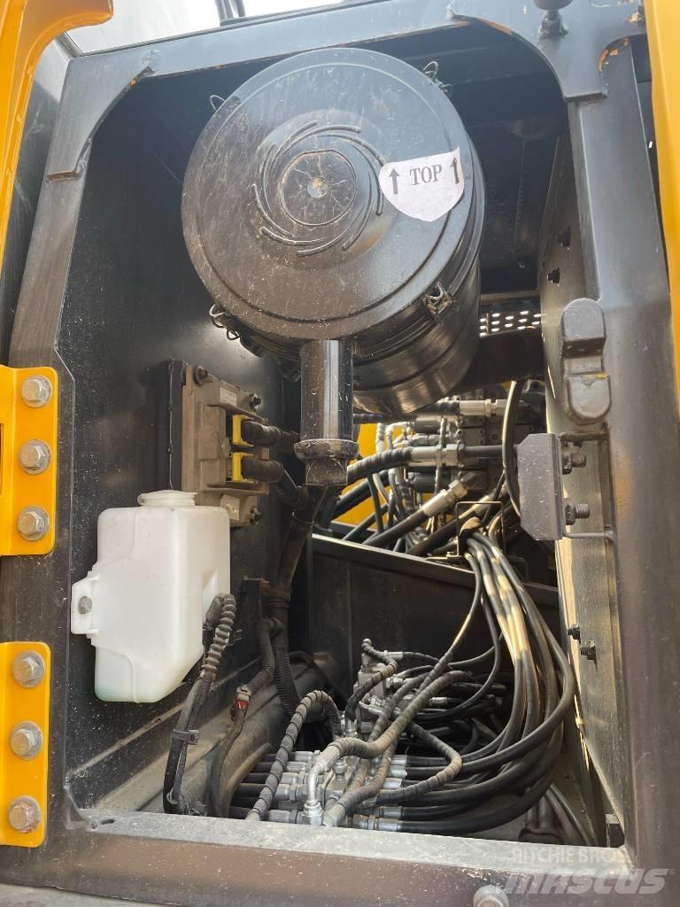 Volvo EC 210 Bagri goseničarji