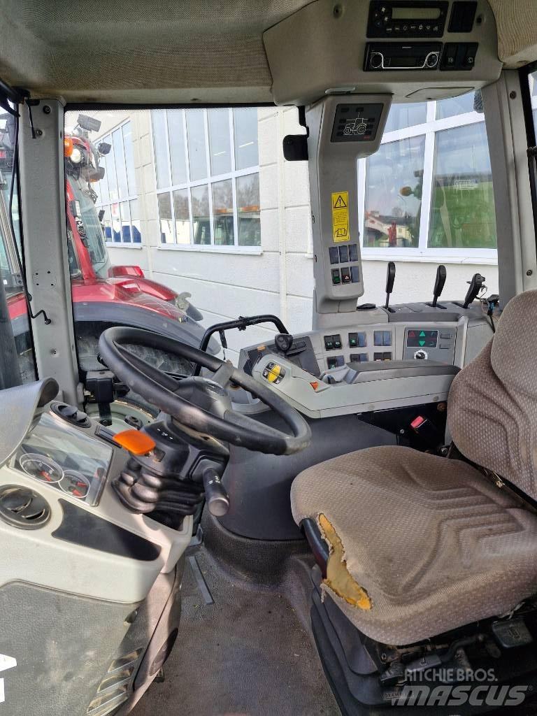 CLAAS Arion 640 Traktorji