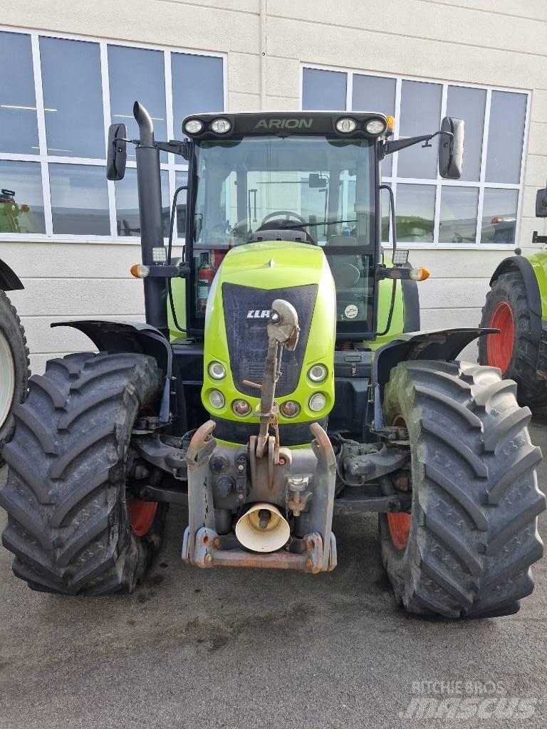 CLAAS Arion 640 Traktorji