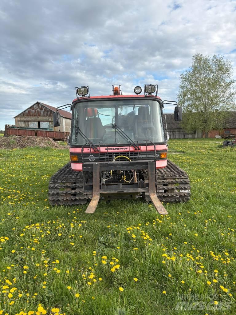 Pisten Bully 230DR Druga komunalna oprema