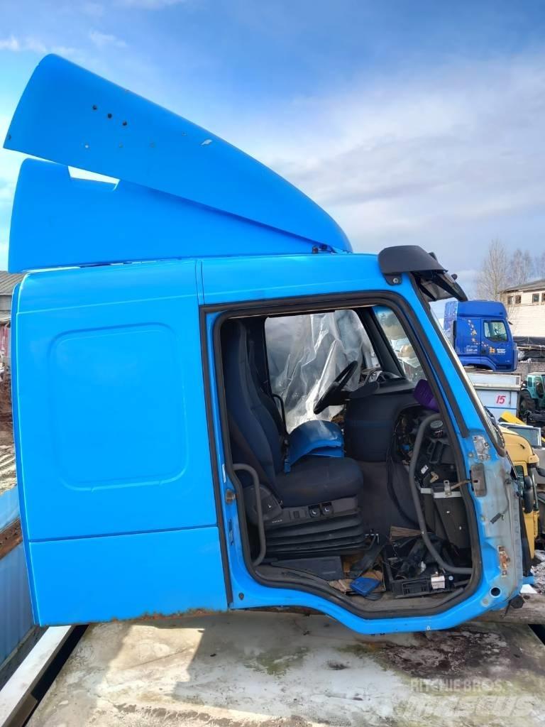 Volvo FM 9.320 Kabine in notranjost