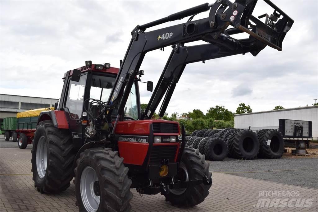 Case IH 844 A/S Traktorji
