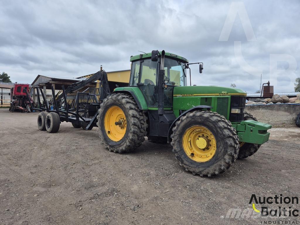 John Deere 7700 Forwarderji