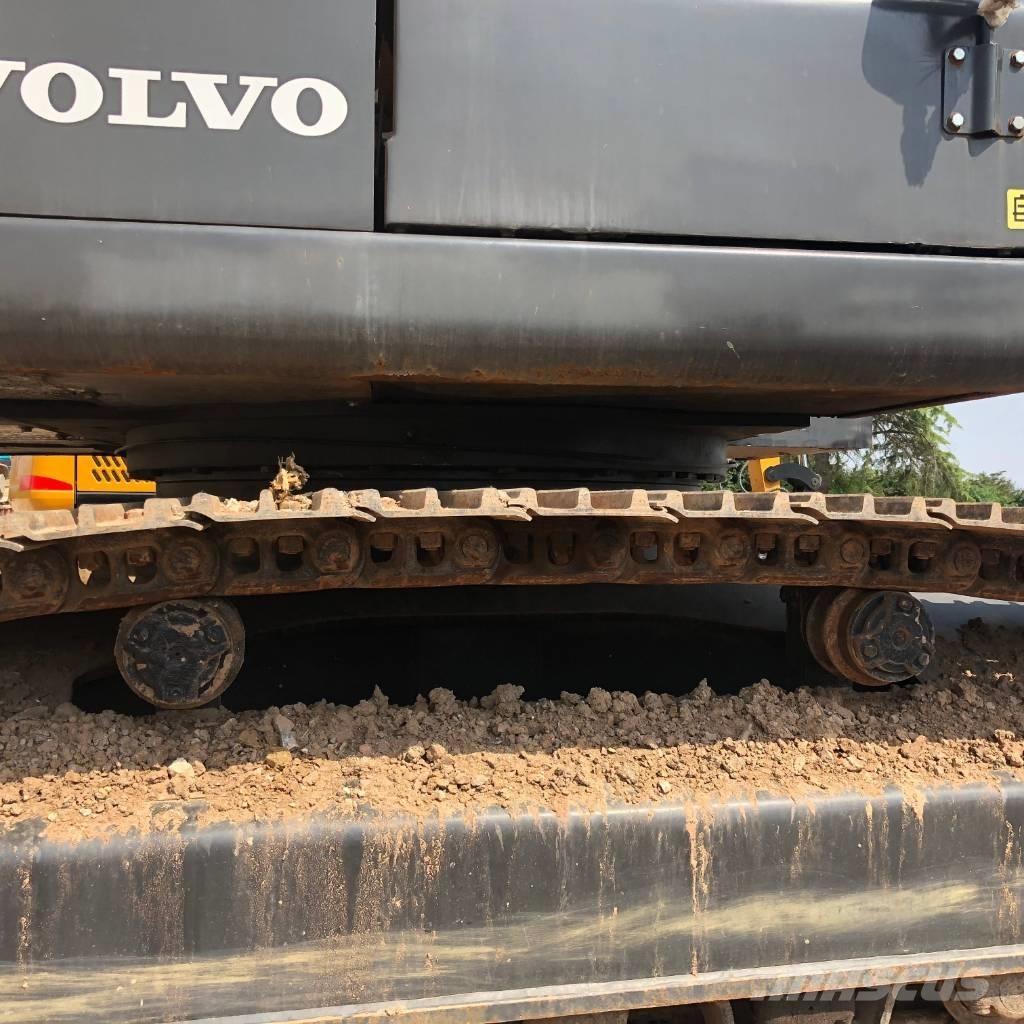 Volvo EC240 Bagri goseničarji