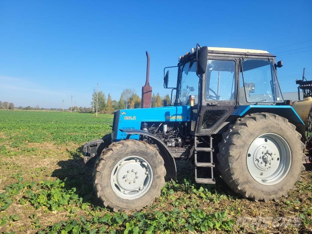 Belarus MTZ 892 Traktorji