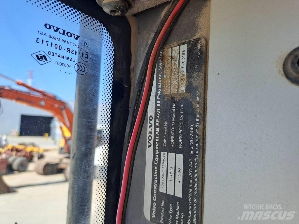 Volvo L180G Kolesni nakladalci