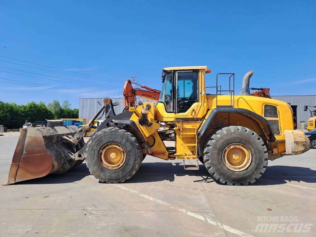 Volvo L180G Kolesni nakladalci