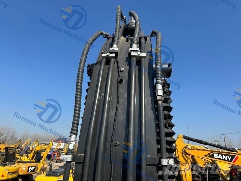 Volvo EC 300 D L Bagri goseničarji