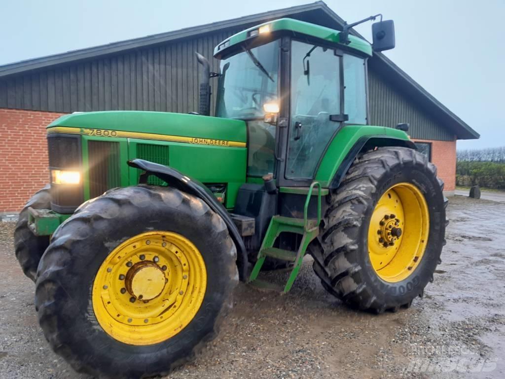 John Deere 7800 Traktorji