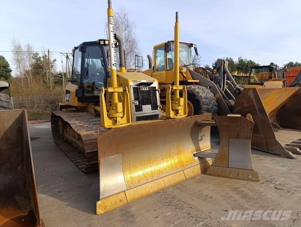CAT D 6 K LGP Buldožerji goseničarji