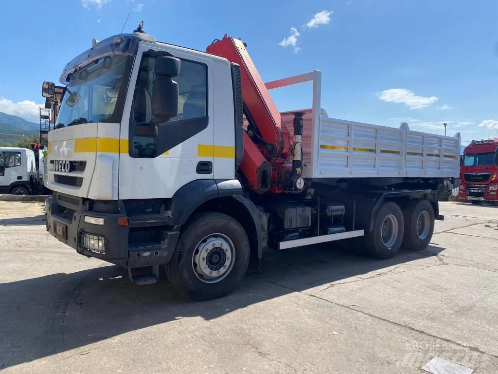 Iveco Trakker 360 Tovornjaki z žerjavom