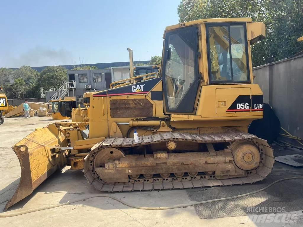 CAT D 5 G LGP Buldožerji goseničarji