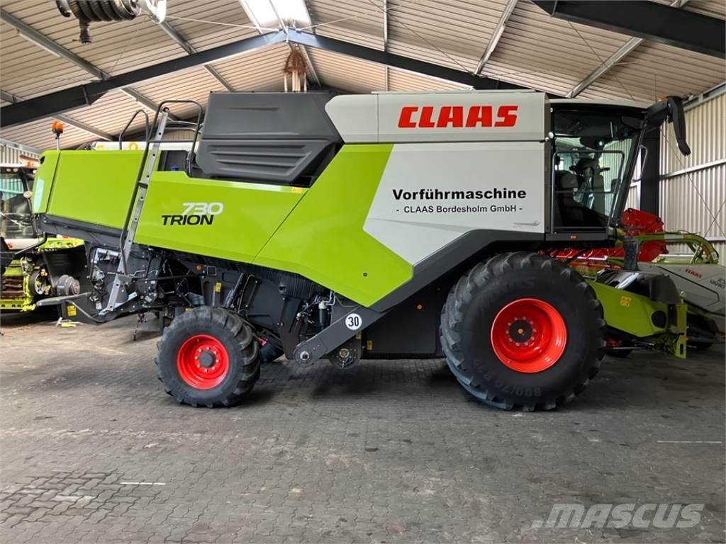 CLAAS TRION 730 Kombajni