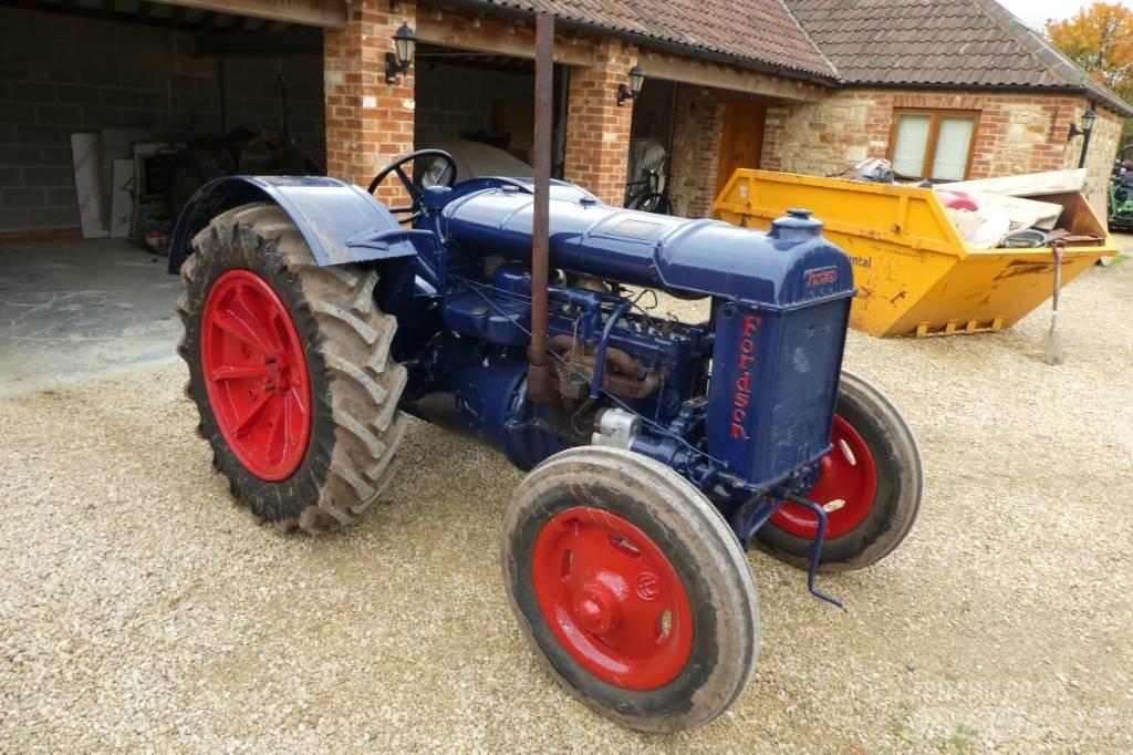  standard fordson Traktorji