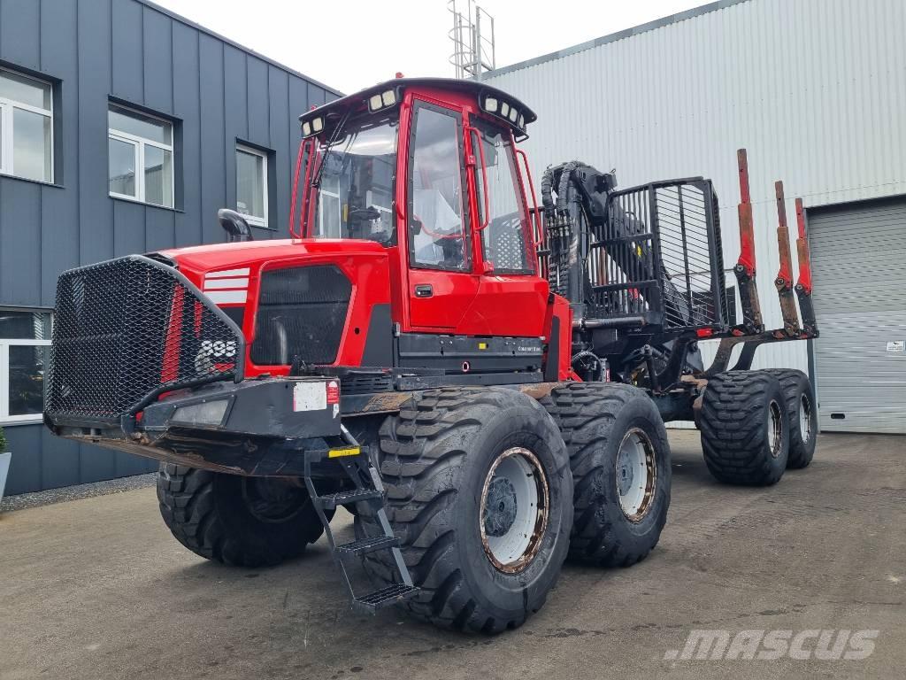 Komatsu 895 Forwarderji