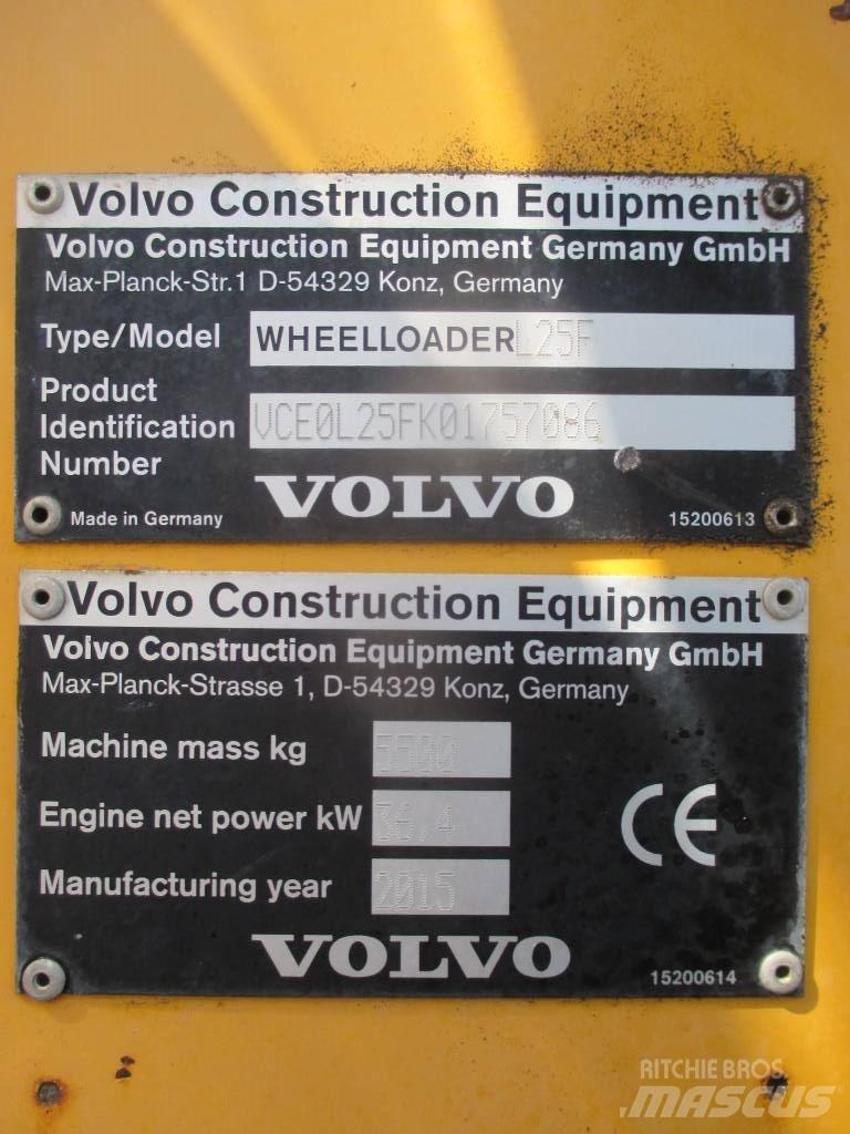 Volvo L 25 F Kolesni nakladalci