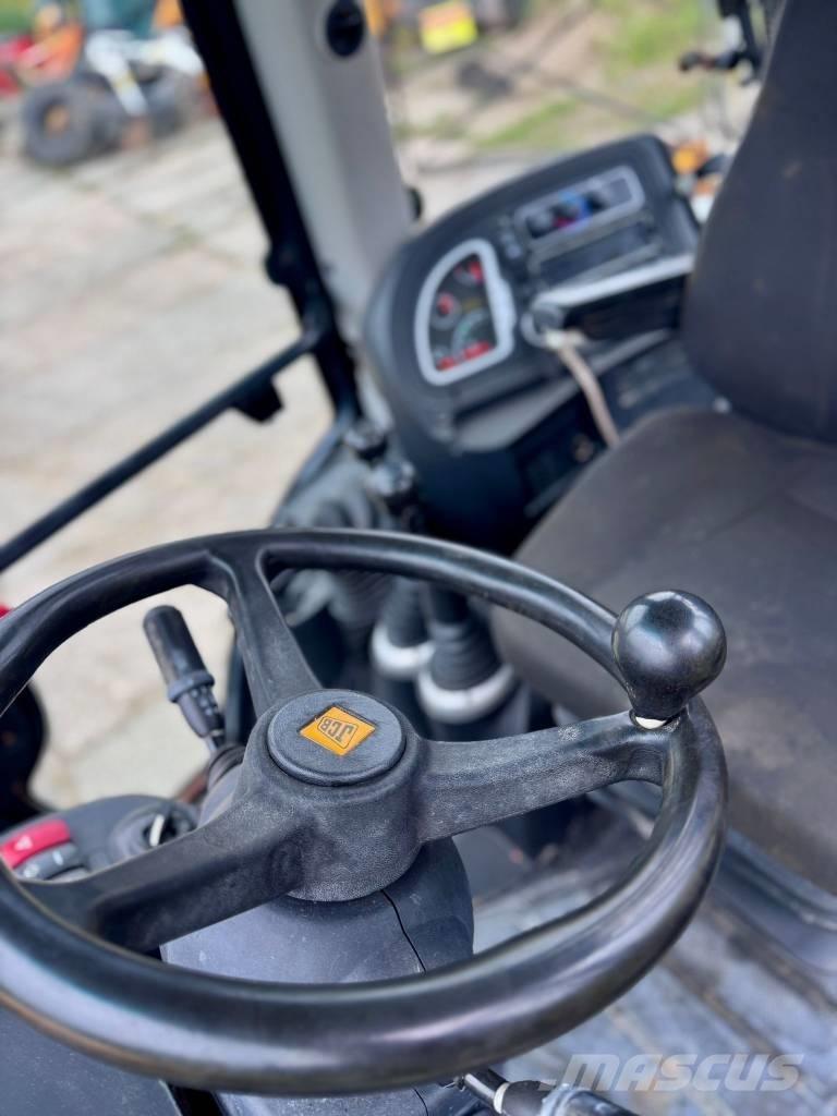 JCB 4CX Rovokopači