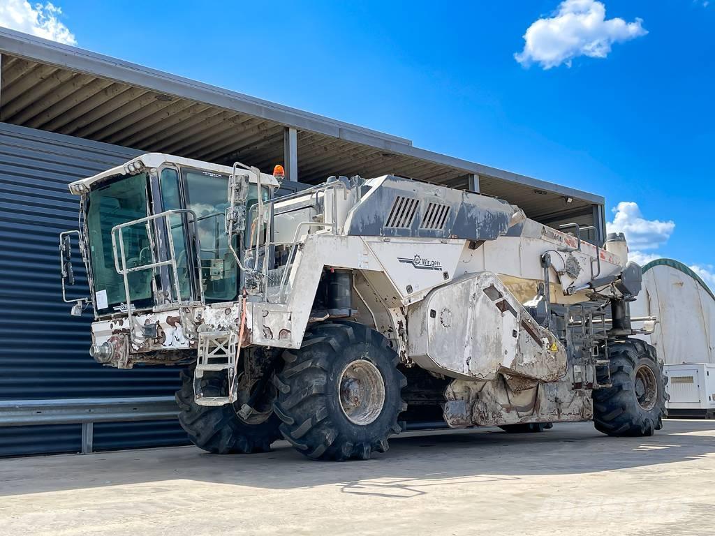 Wirtgen WR 240I Stroji za recikliranje asfalta