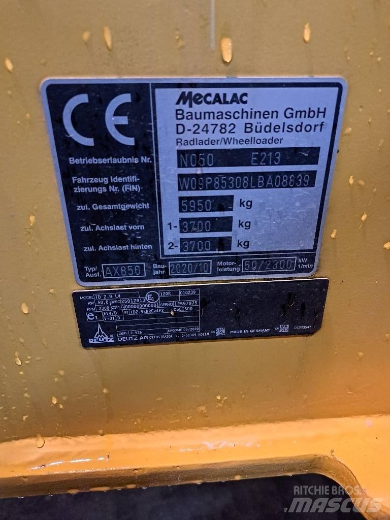 Mecalac AX 850 Kolesni nakladalci
