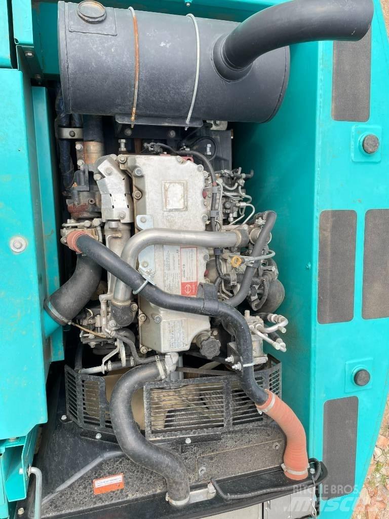 Kobelco 200 Bagri goseničarji
