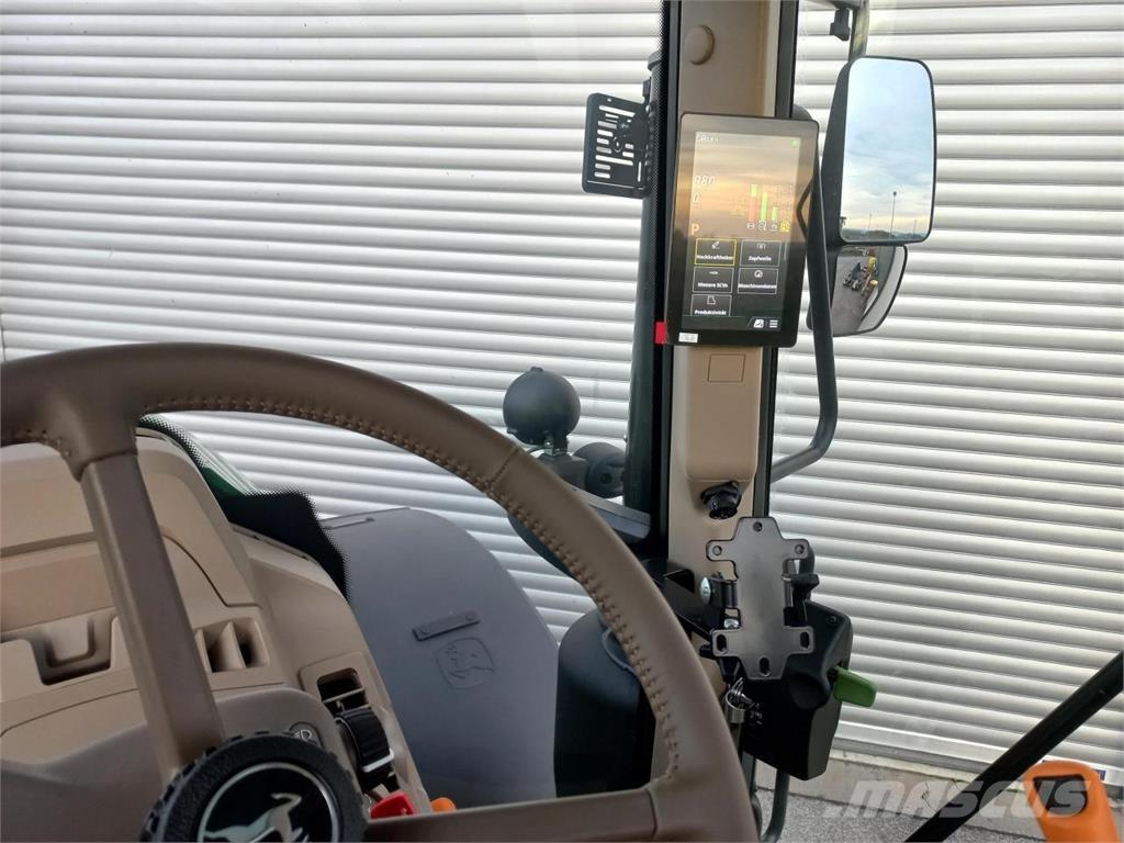 John Deere 6M 155 Traktorji