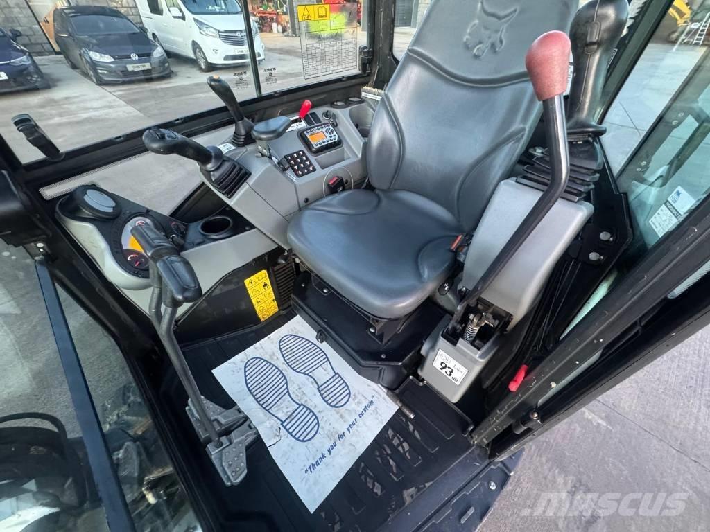 Bobcat E 26 Mini bagri <7t