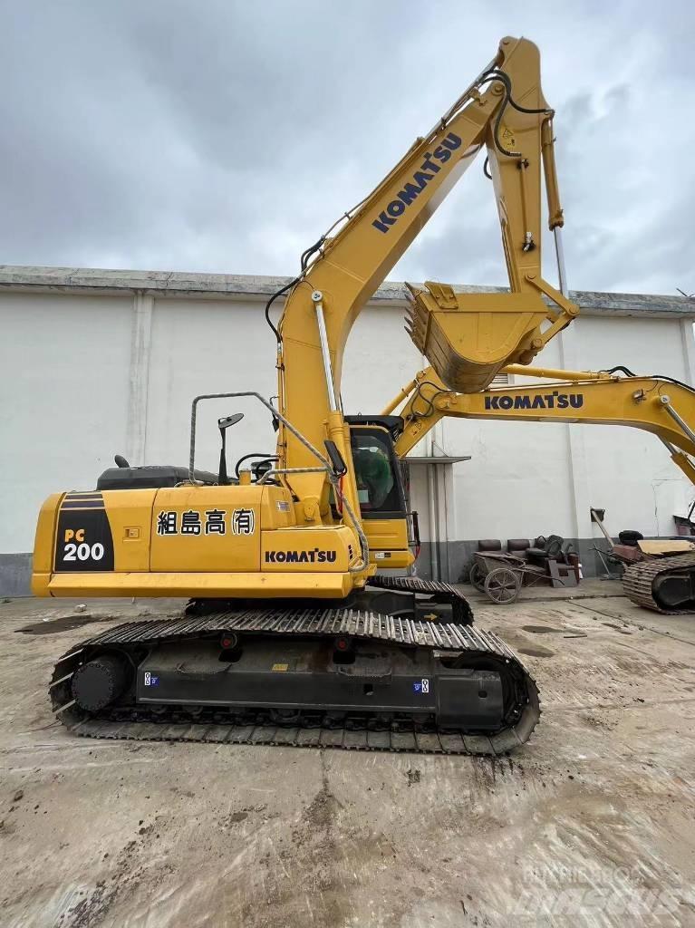Komatsu PC 200-8N1 Bagri goseničarji